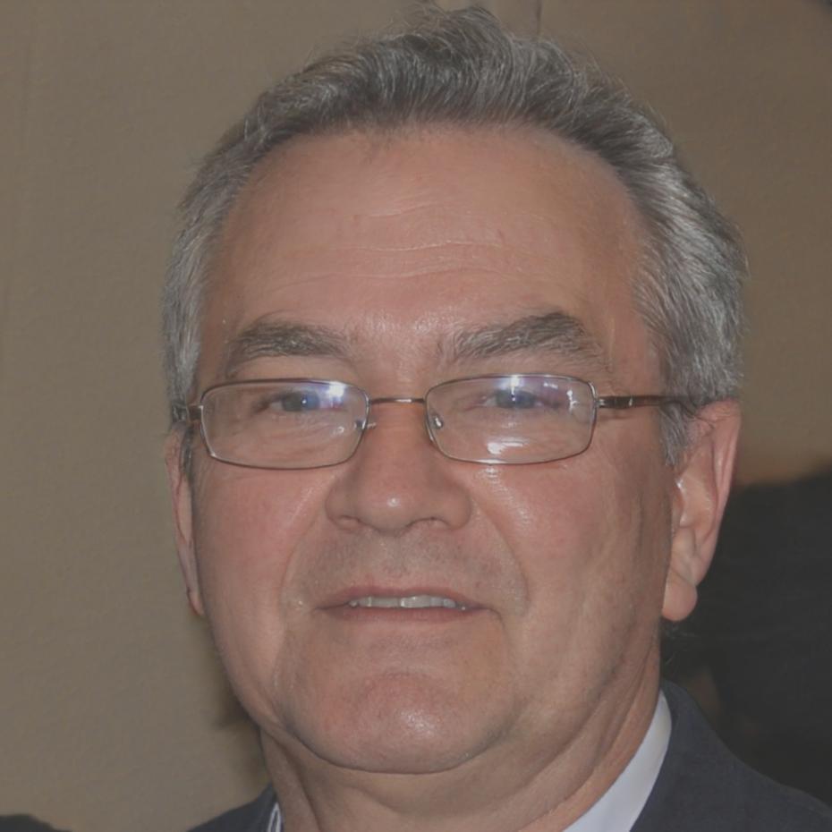 Porträtfoto von Oliver Steinbach